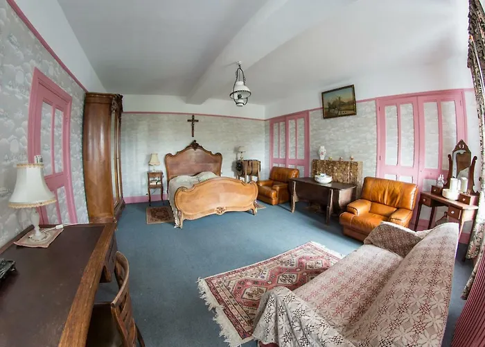 Chambres D'hotes La Bergerie 2*